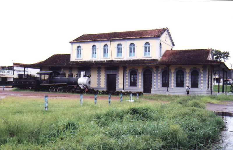 Antiga estao terminal da Estrada de Ferro Madeira Mamor