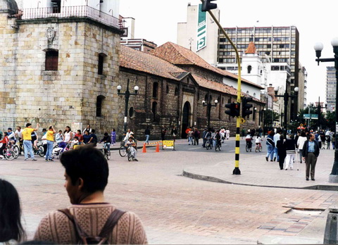 Igreja de mais de 400 anos se no me engano, bem no centro de Bogot